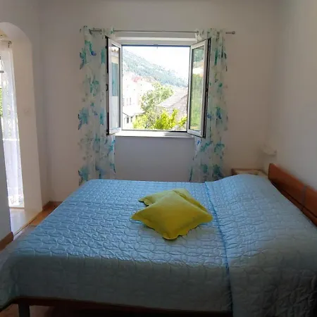 Apartment In With Balcony, Air Conditioning, Wifi, Washing Machine 3634-3 *