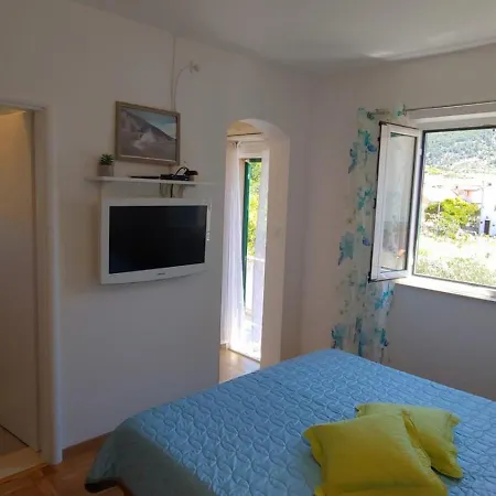 In With Balcony, Air Conditioning, Wifi, Washing Machine 3634-3 Apartment